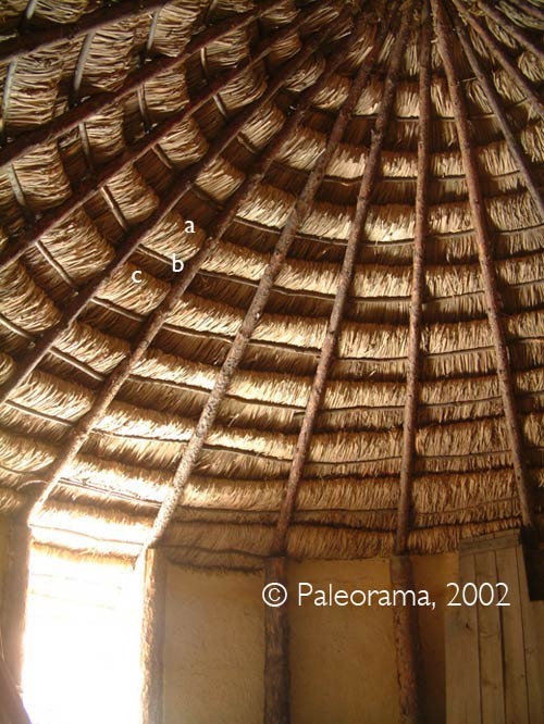 cabañas parque arqueologico de Atapuerca y Arqueopinto